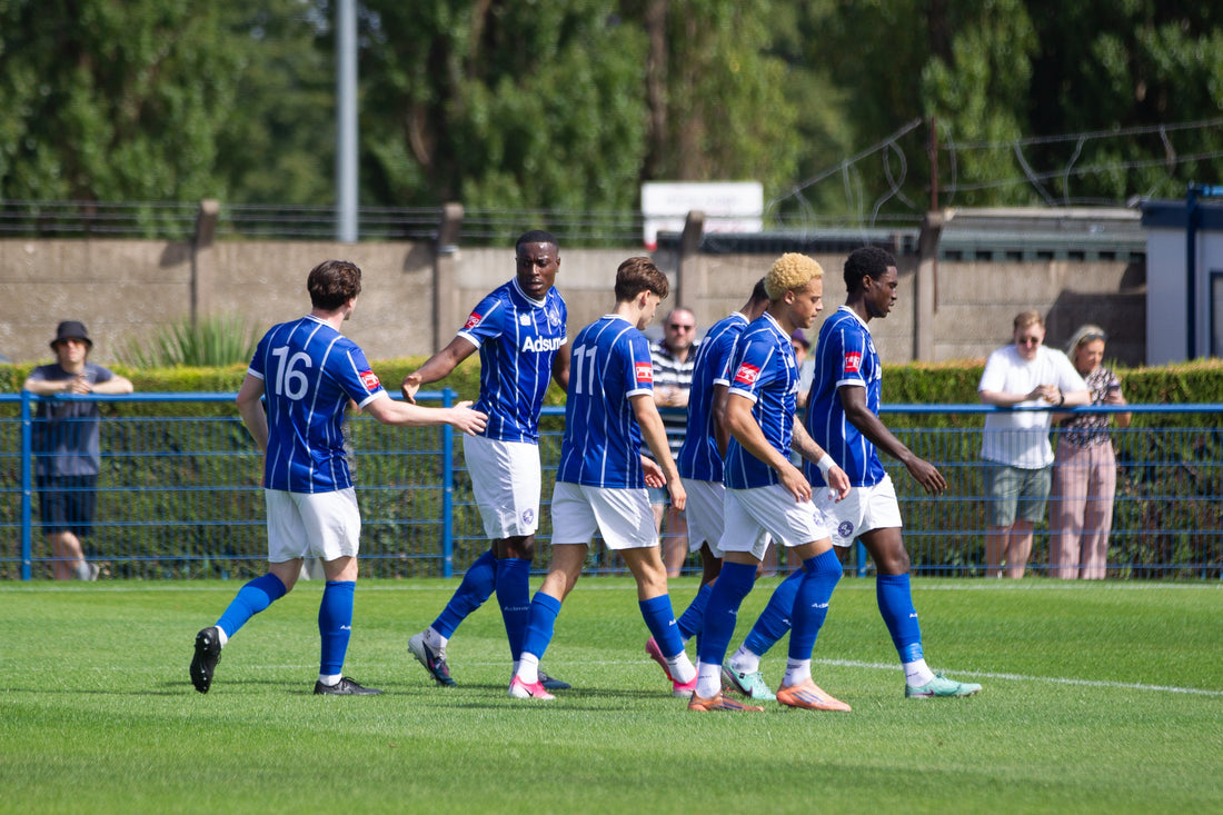 10-Man Wingate held to 1-1 draw after late Cray Wanderers equalizer