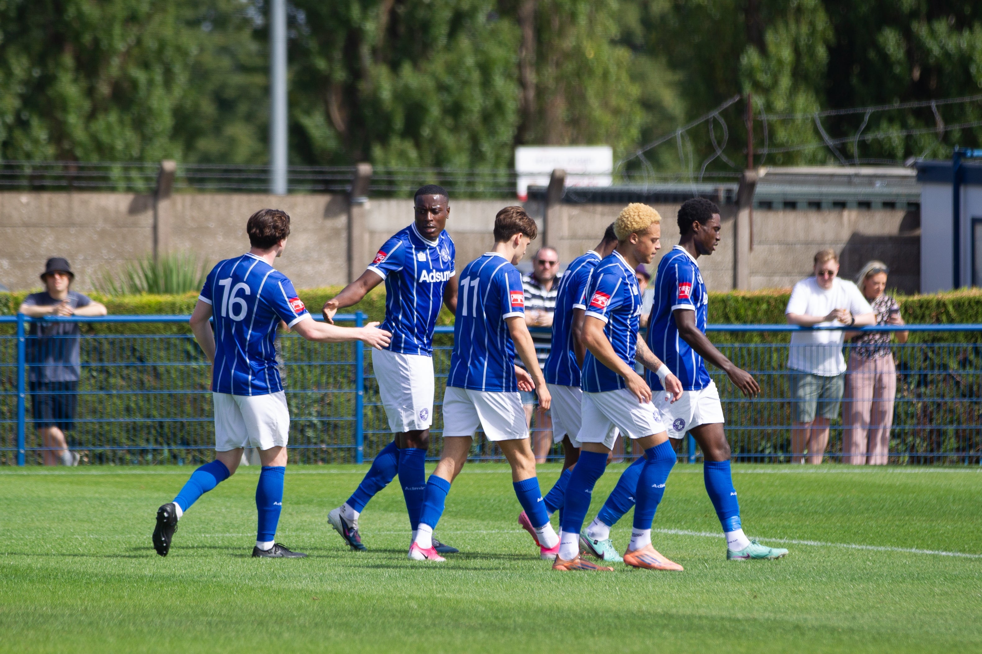 10-Man Wingate held to 1-1 draw after late Cray Wanderers equalizer